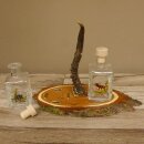 Vinegar + oil carafe set with colorful hunting motif on acacia wood sign with roebuck antlers as handle 27.40.2.4