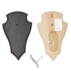 1 stuk hert trofeeplaat puntig klein eiken donker AF 19 cm x 11 cm met 1 kaakvak en 1 stuk gewei klem
