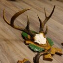 3 pieces of deer antlers, roe deer, roe buck, curiosities, antlers on carved trophy boards 22.1267
