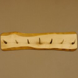 Geweih Garderobe mit 7 Haken aus Hirschspitzen auf Holzbrett Wandgarderobe Unikat 27.8.109