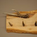 Geweih Garderobe mit 7 Hirschspitzen Haken auf Holzbrett 1x Rehgeweih + 1x Rehstange Wandgarderobe Unikat 27.8.129