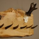 Geweih Garderobe mit 7 Hirschspitzen Haken auf Holzbrett 1x Rehgeweih + 1x Rehstange Wandgarderobe Unikat 27.8.129
