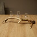 Vendedor de licores: 3 vasos pequeños con pie, con...