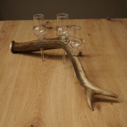 Schnapsleverancier 3x kleine glazen met steel op een stang van roodhertenhoorn Cadeau 27.60.2.70