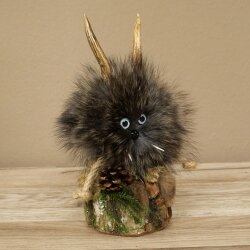 Wolpertinger Wolpi, modello in miniatura a forma di pigna, con occhi azzurri, altezza 22 cm, codice 86.1.2.66