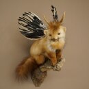 Wolpertinger Fabelwesen Marder mit Flügel Rehgeweih Bart Wolpi Präparat Höhe 52 cm