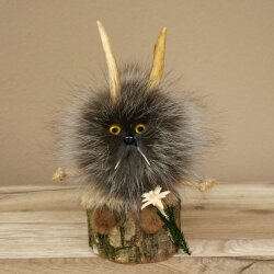 Wolpertinger Wolpi Präparat Mini auf Holz Edelweiss und gelbe Augen Höhe 22 cm 86.1.3.57