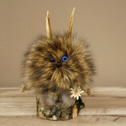 Wolpertinger Wolpi Präparat Mini auf Holz Edelweiss und blaue Augen Höhe 22 cm 86.1.3.58